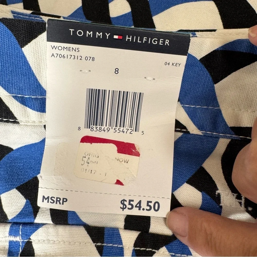 Tommy Hilfiger Geometric Shorts Women's Size 8 Blue Black Pockets‎ Zip Fly